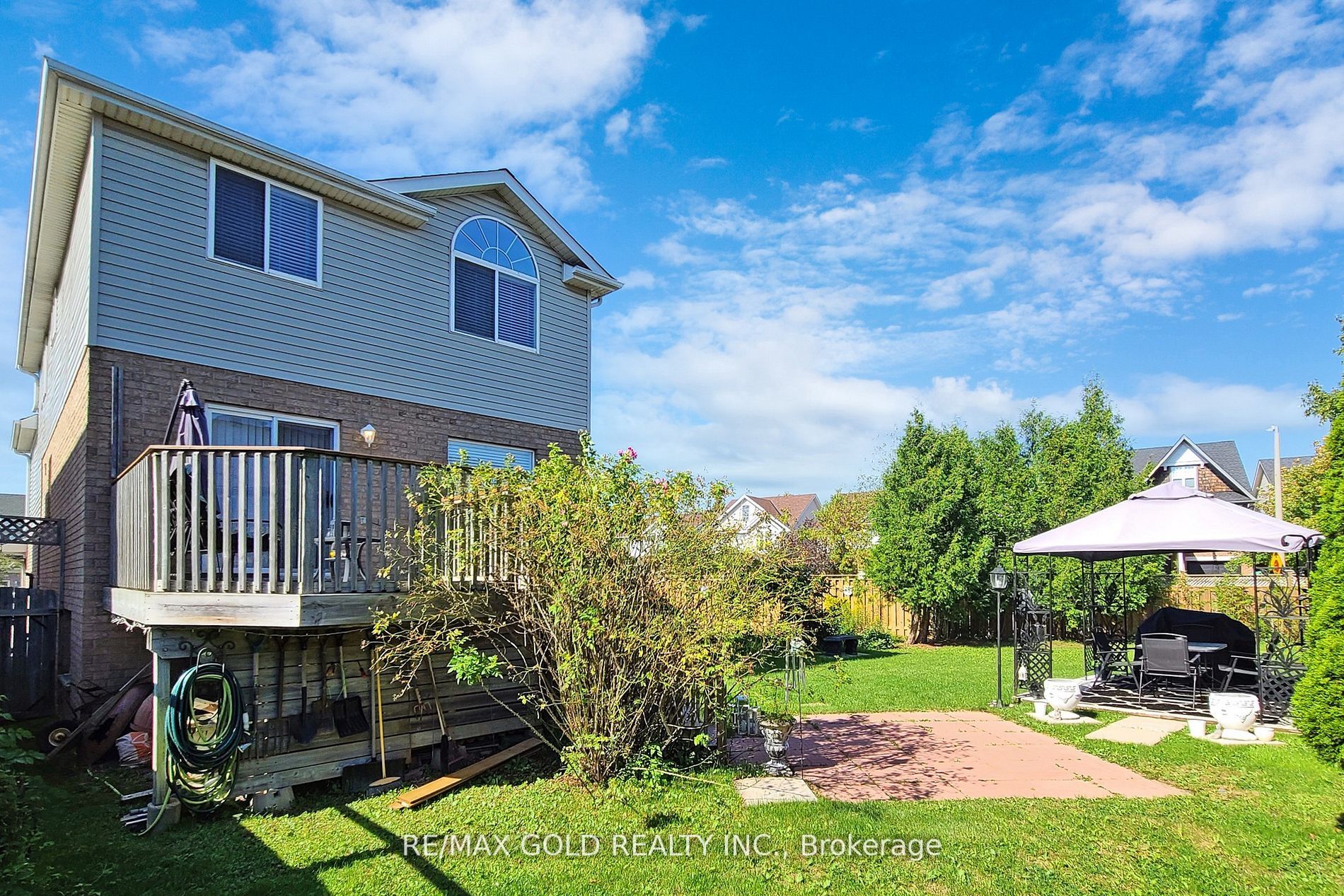 2 McCurdy Road