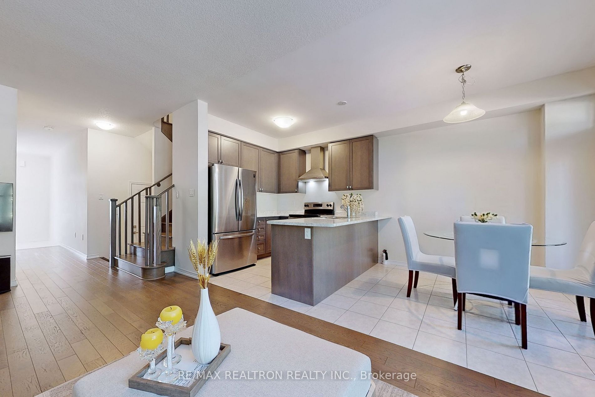8273 Tulip Tree Dr, #15