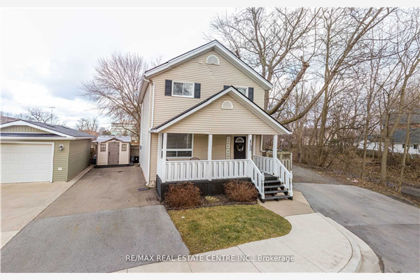 4353 Ellis St, Niagara Falls
