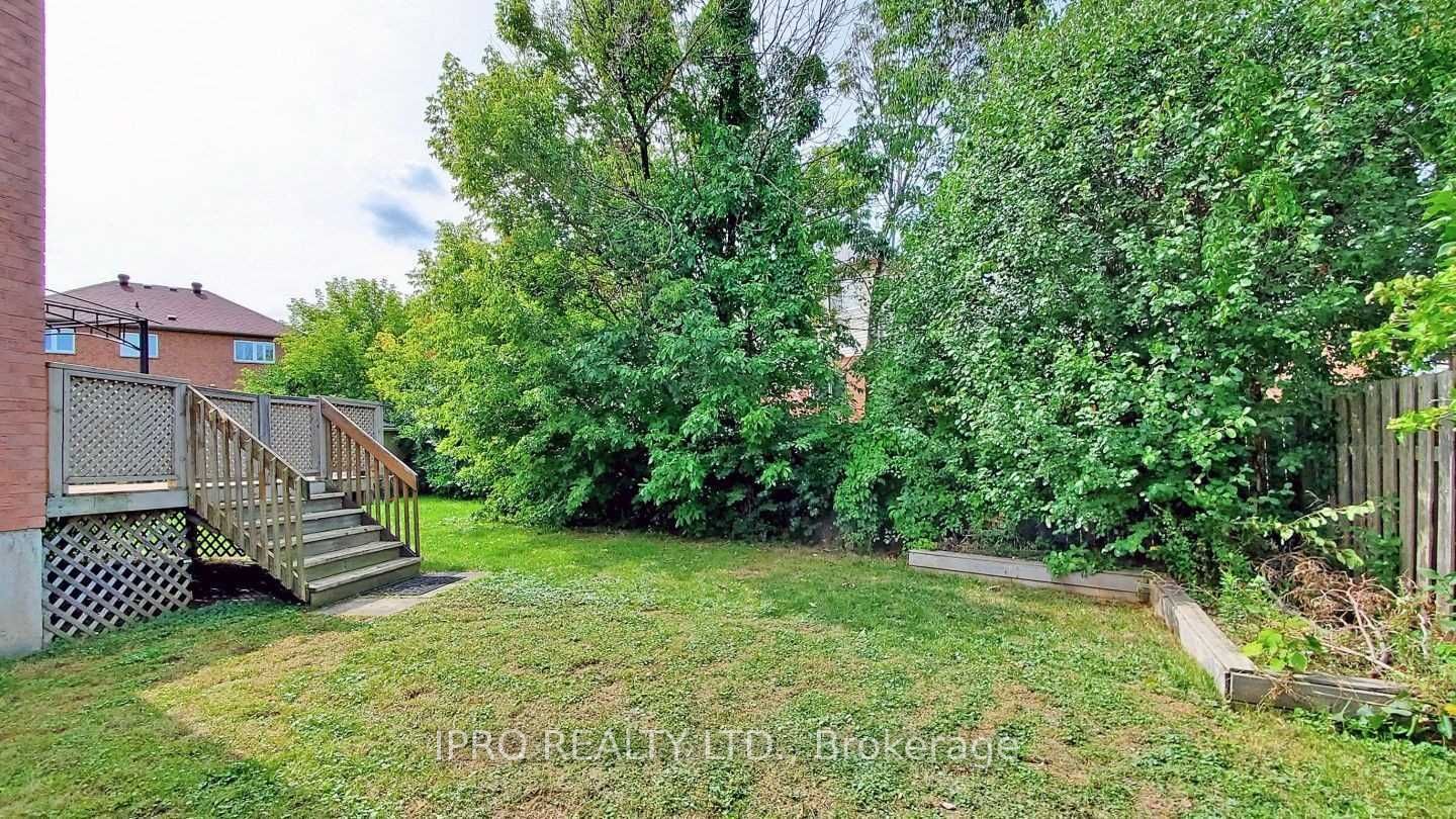 51 Russet Crt