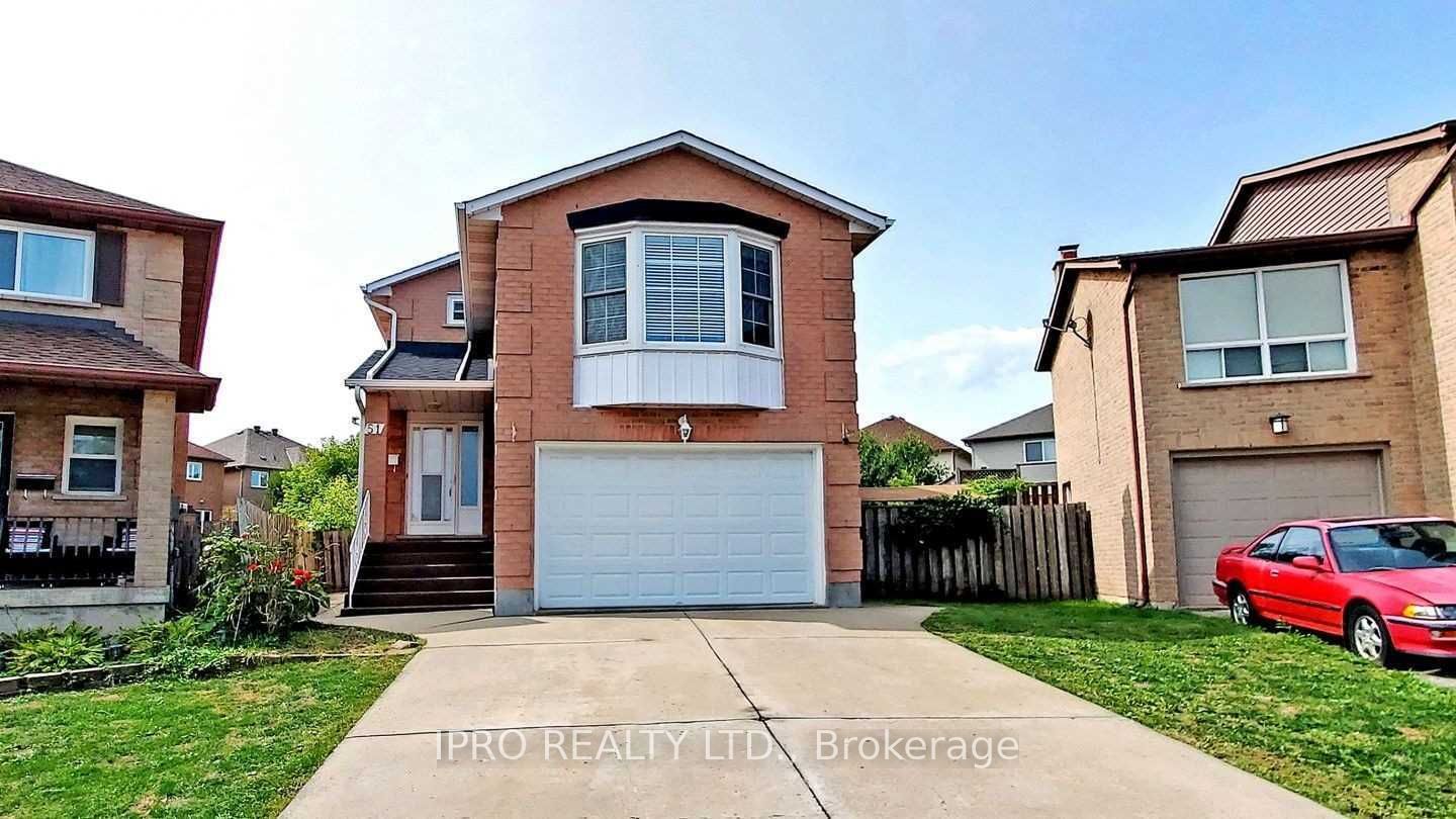 51 Russet Crt
