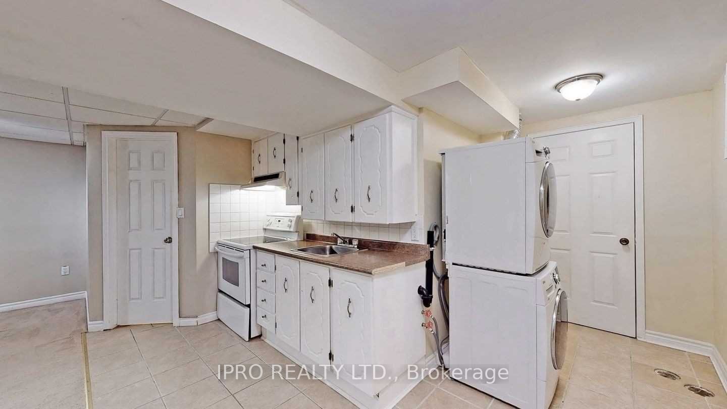 51 Russet Crt