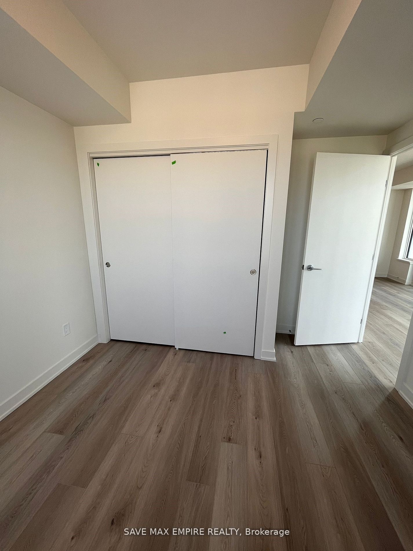 385 Winston Rd, #802