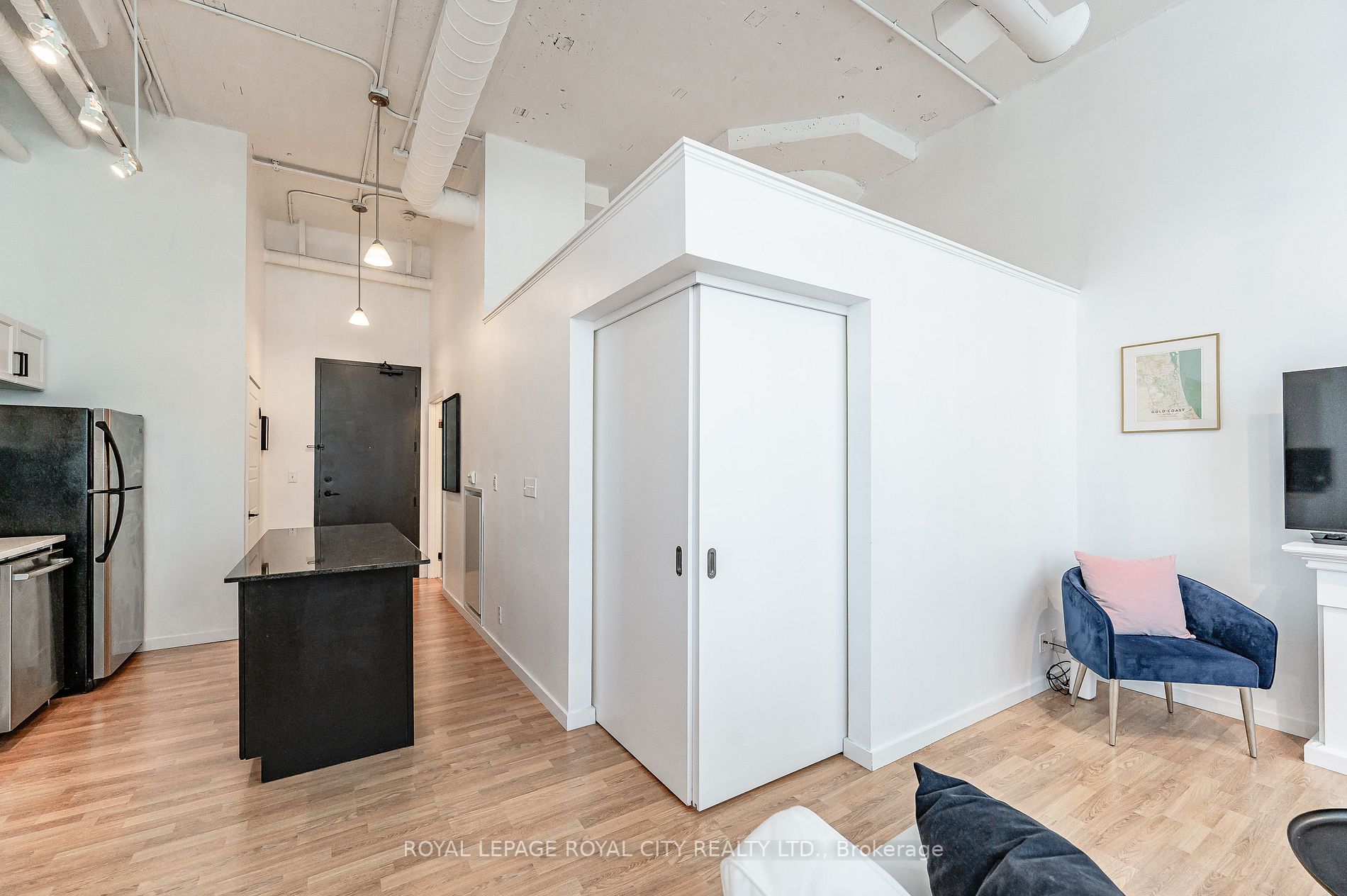 410 King St W, #514