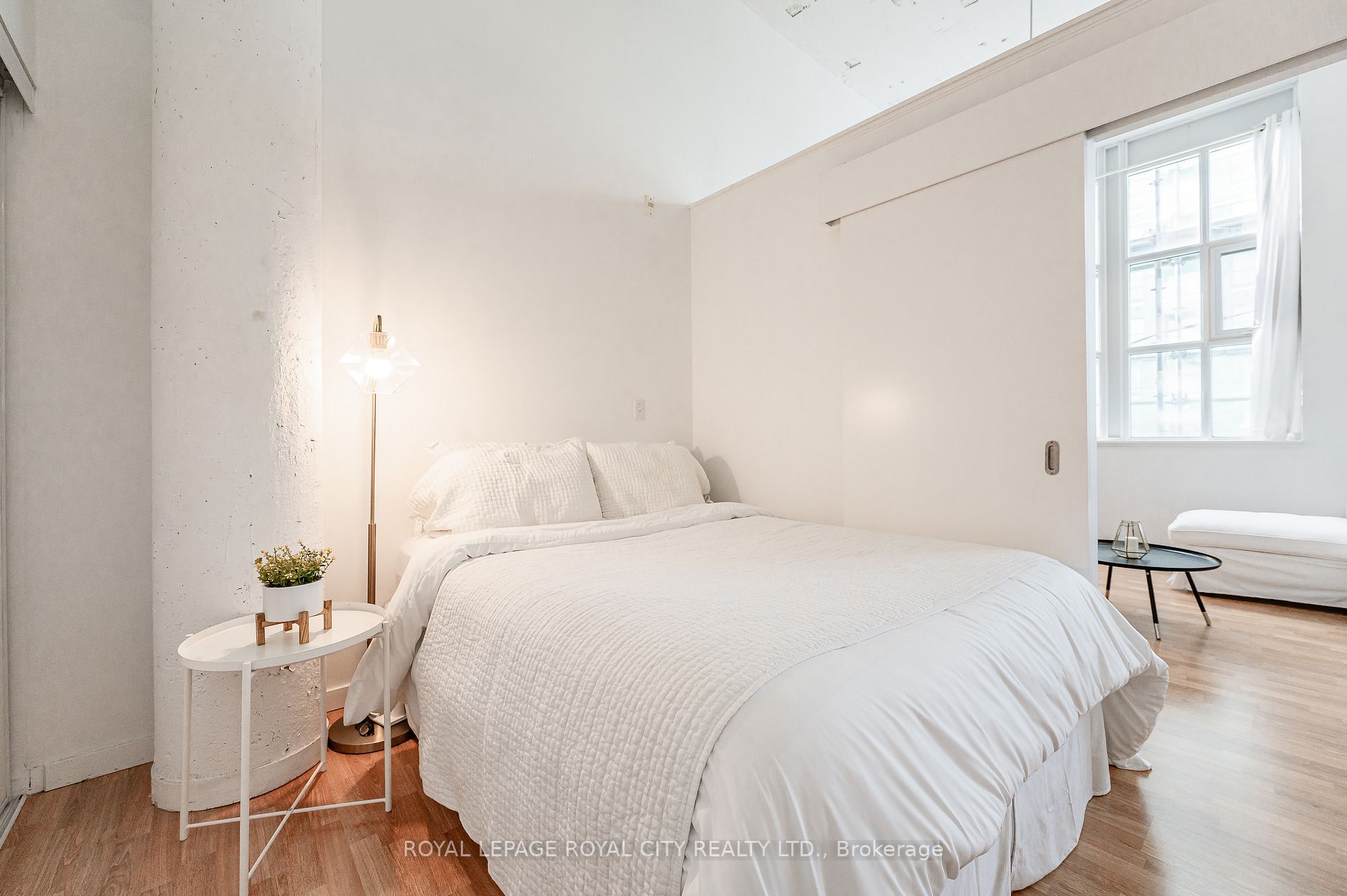 410 King St W, #514
