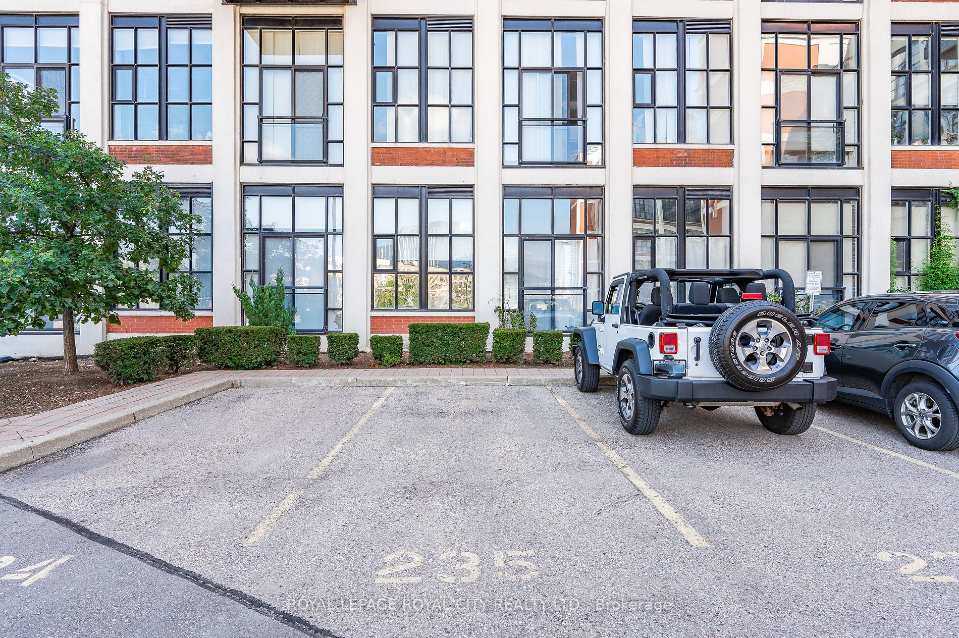 410 King St W, #514
