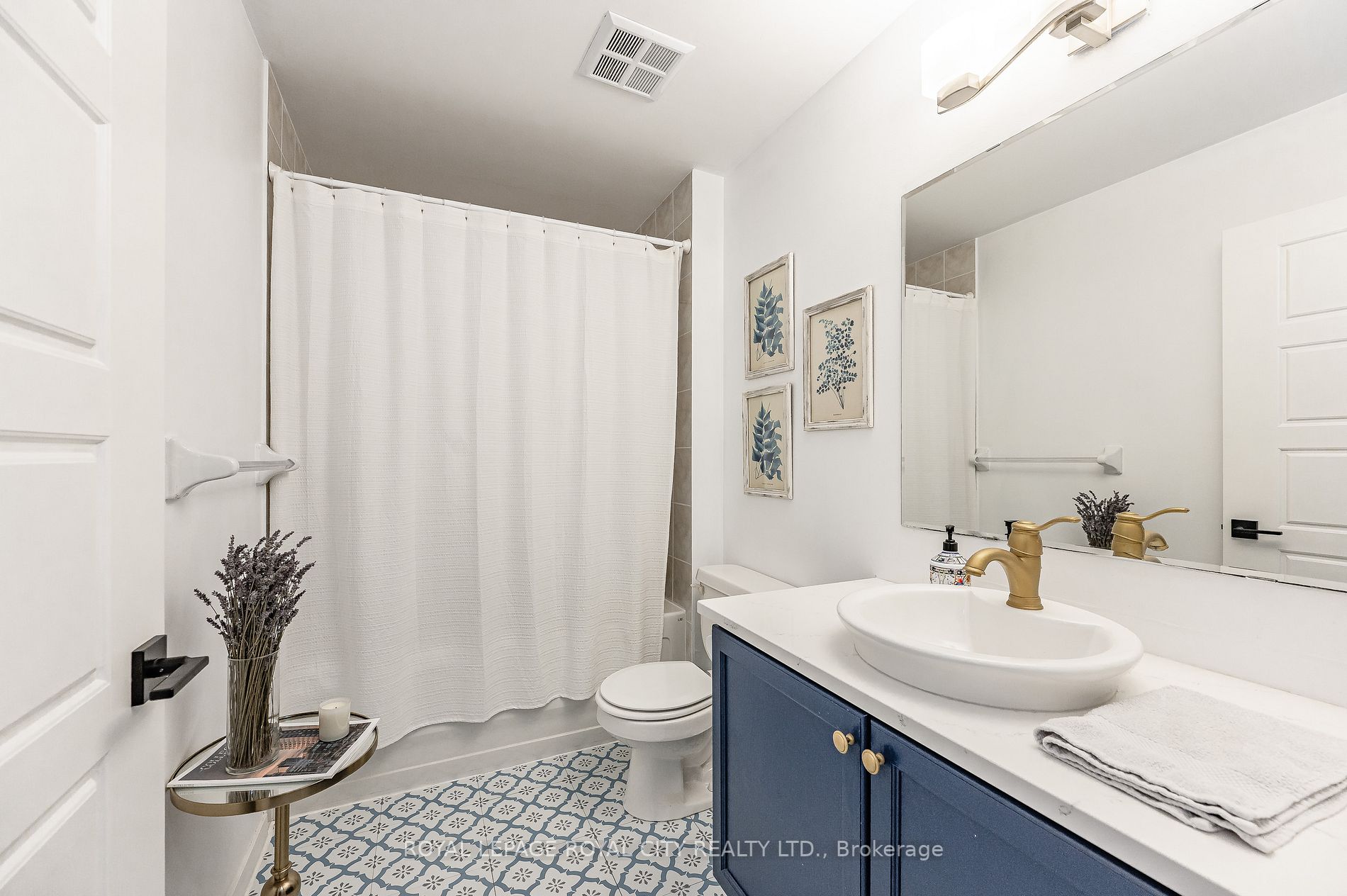 410 King St W, #514