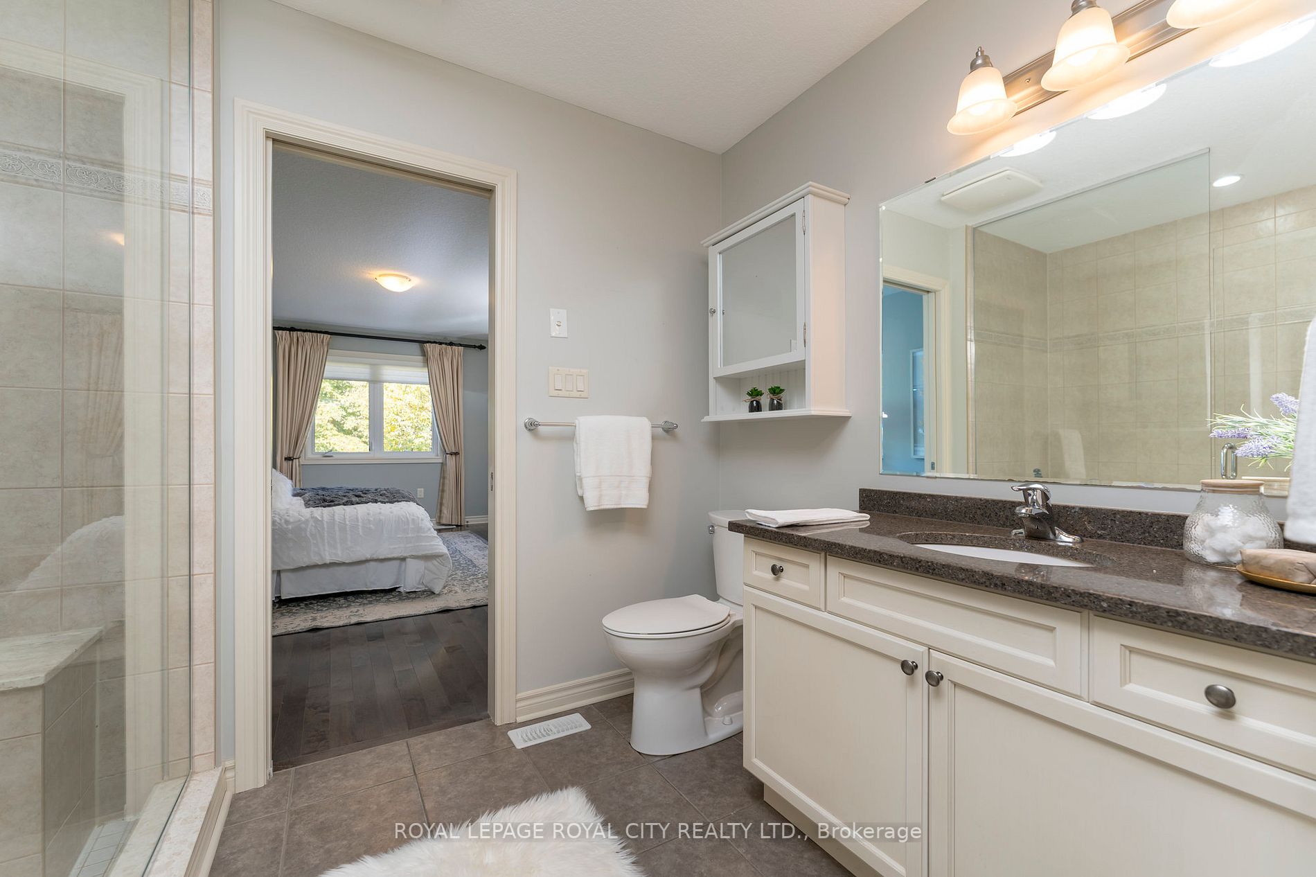 12 Annmoore Cres, #19