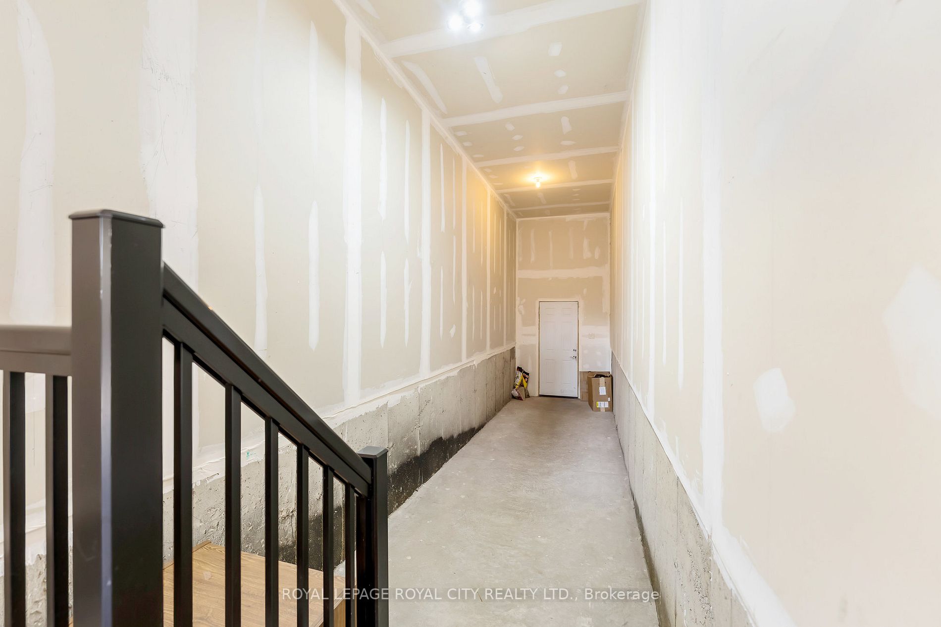 12 Annmoore Cres, #19