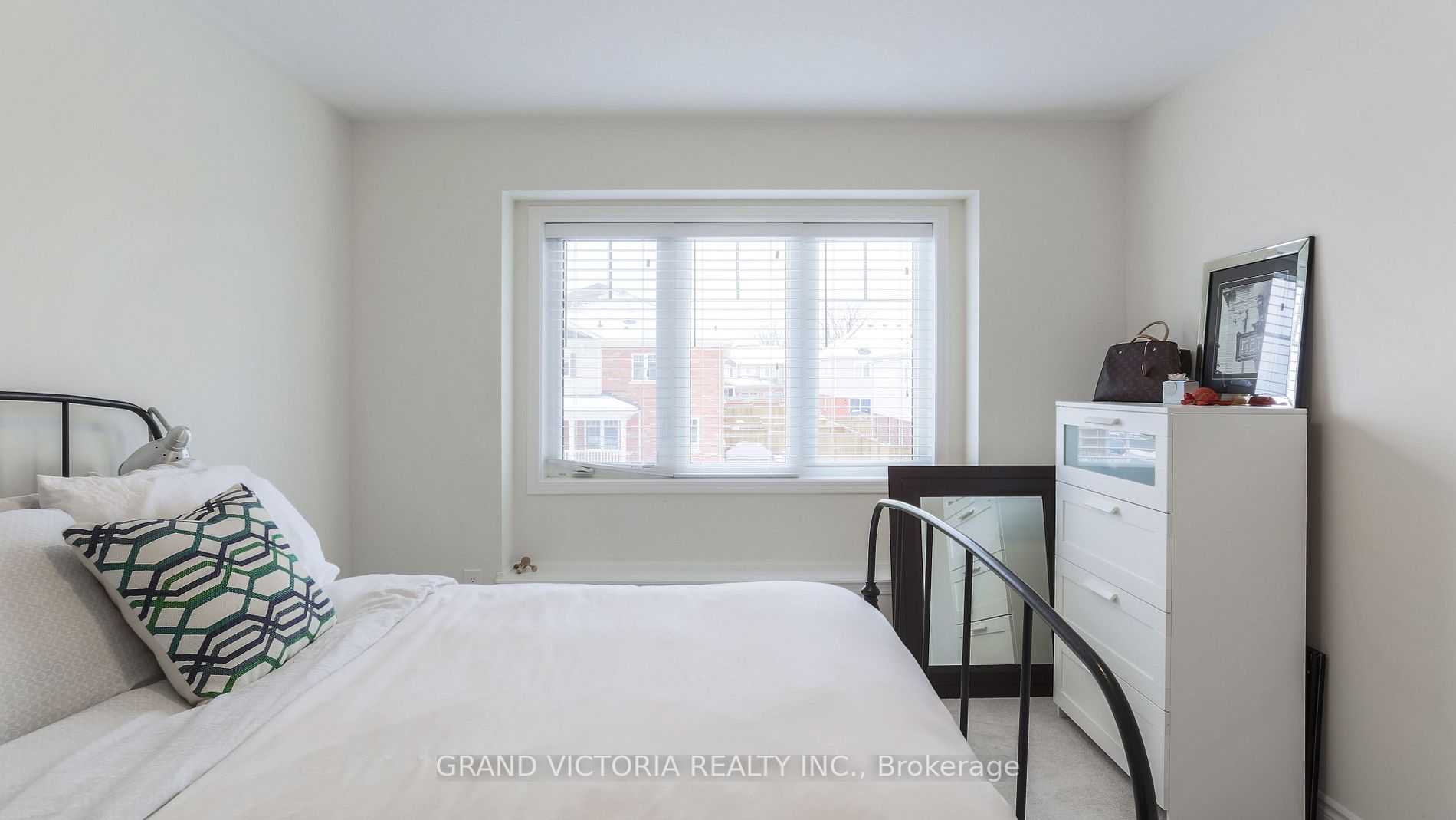 155 Mcmonies Dr