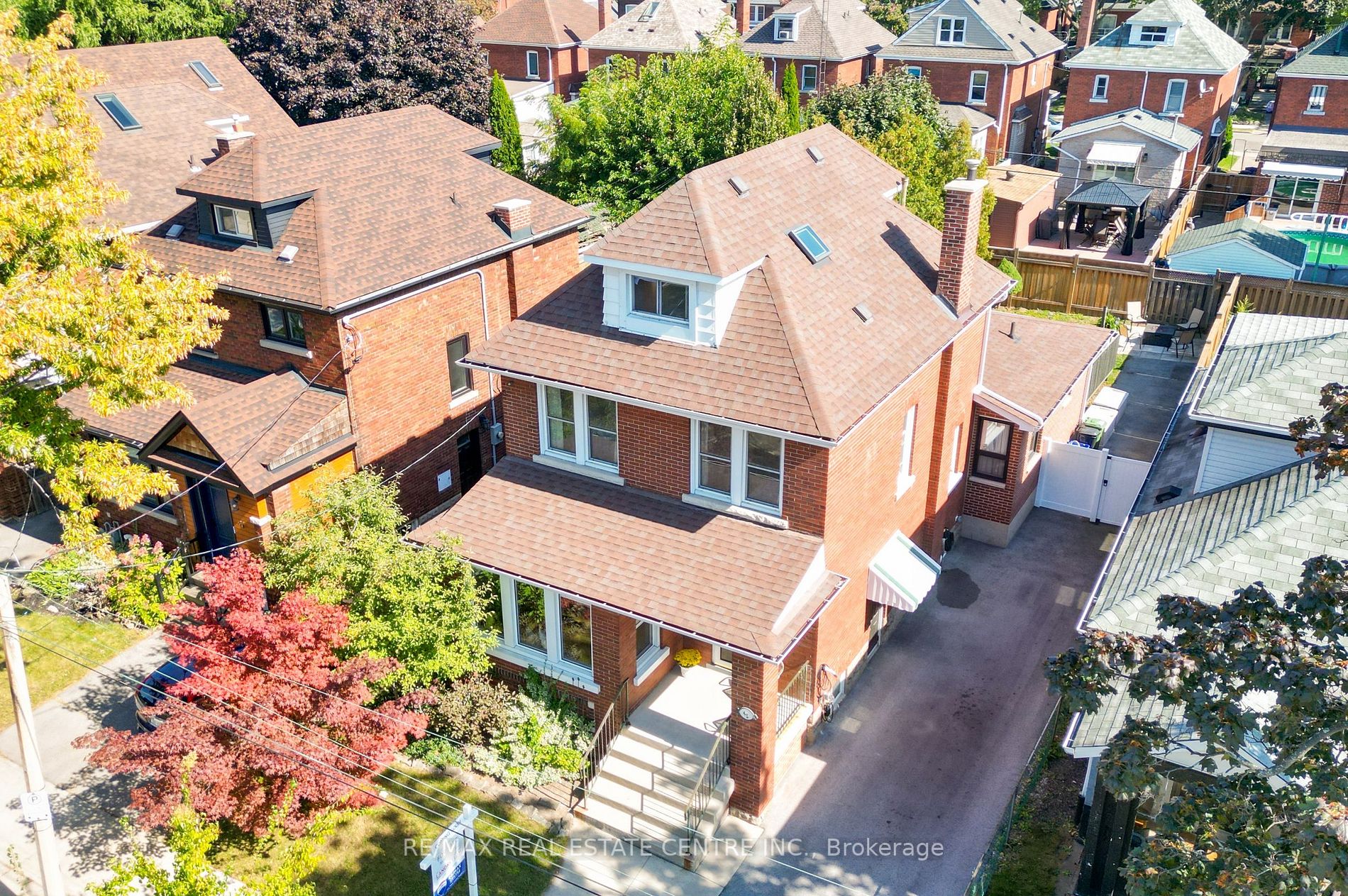 45 Wexford Avenue S