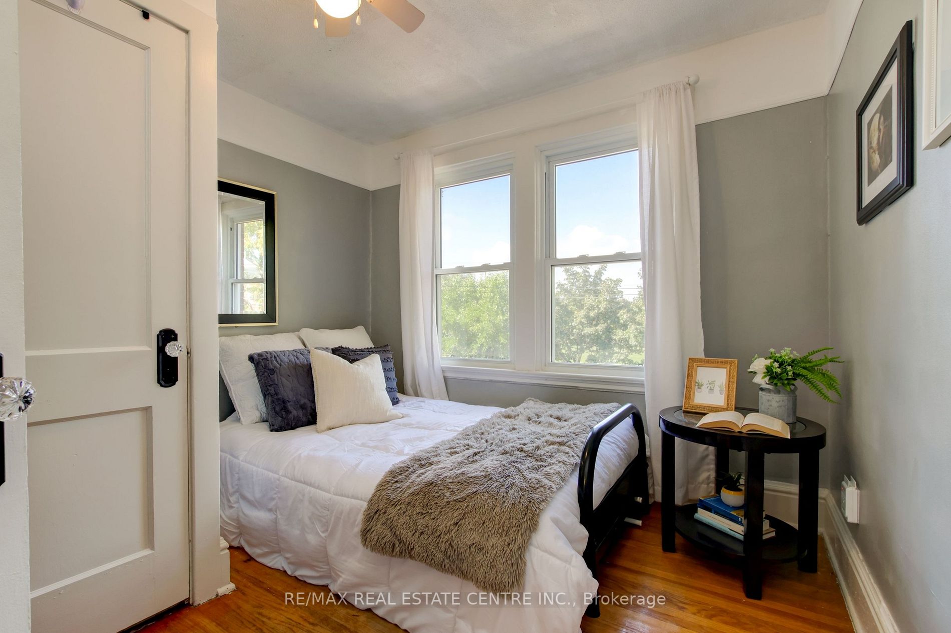 45 Wexford Avenue S