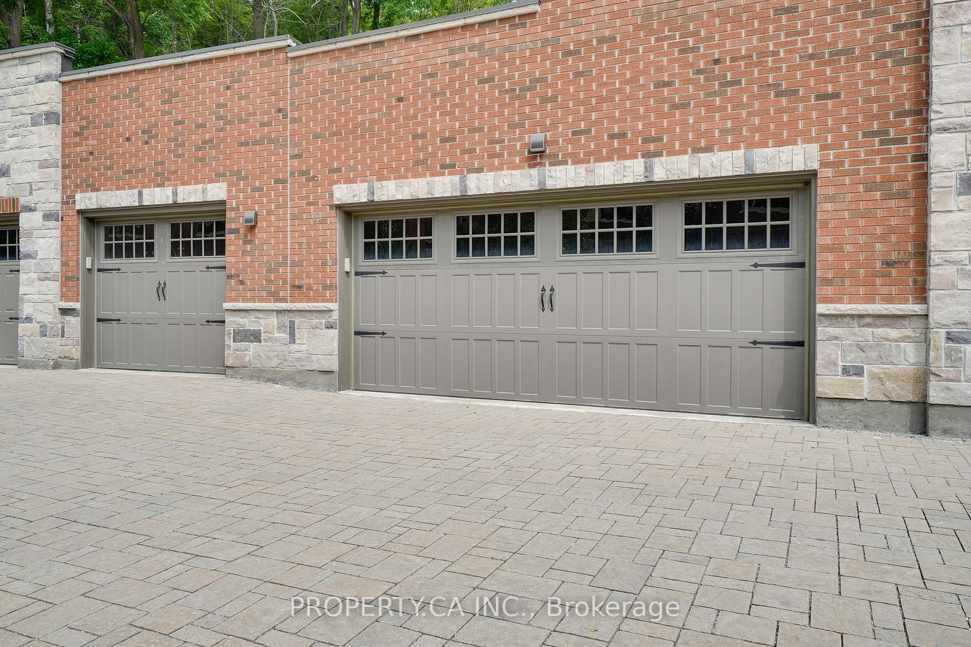 397 King St W, #215