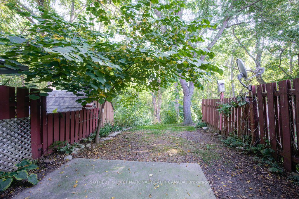 114 Richardson Dr, #23