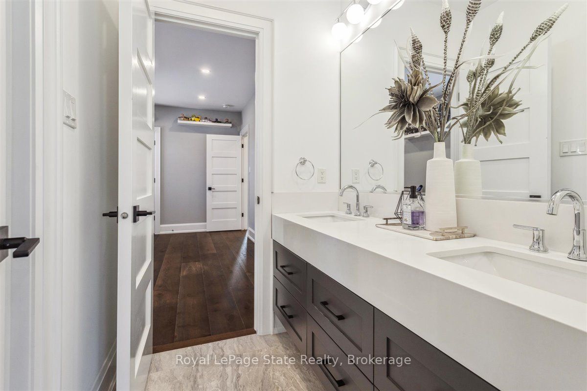 37 Deerhurst Rd