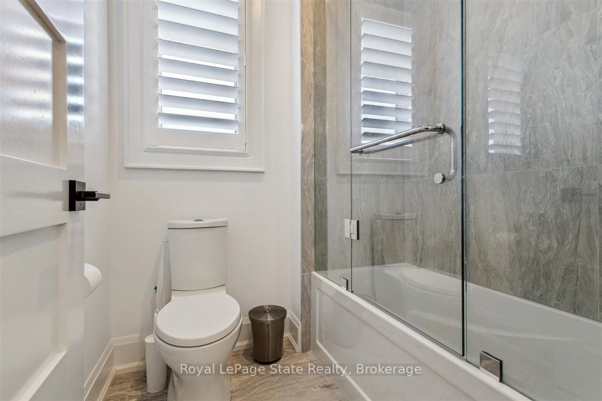 37 Deerhurst Rd