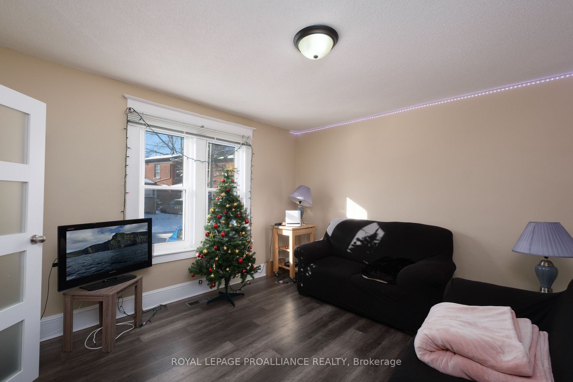 35 Hamilton St