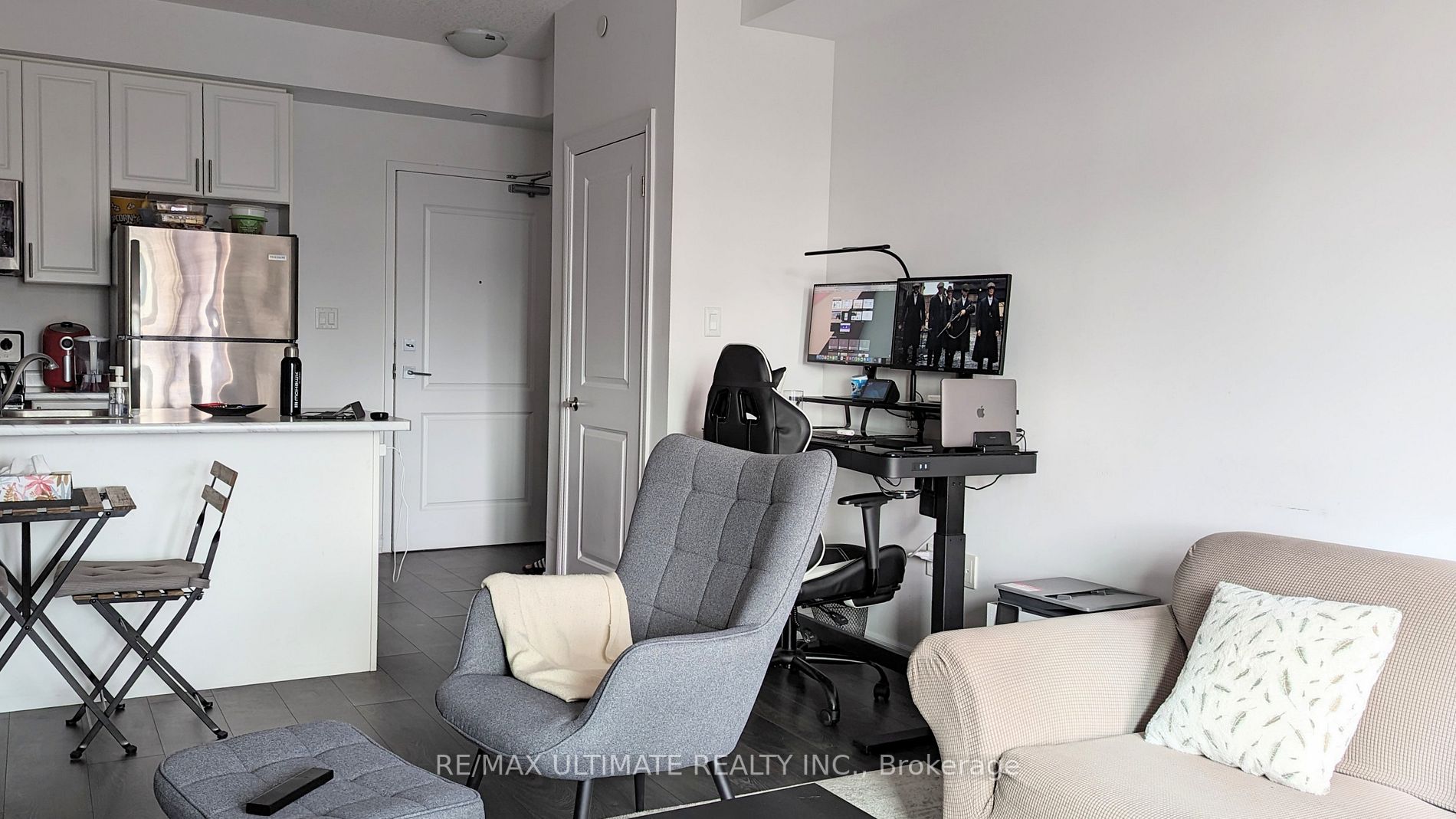 125 Shoreview Pl, #535
