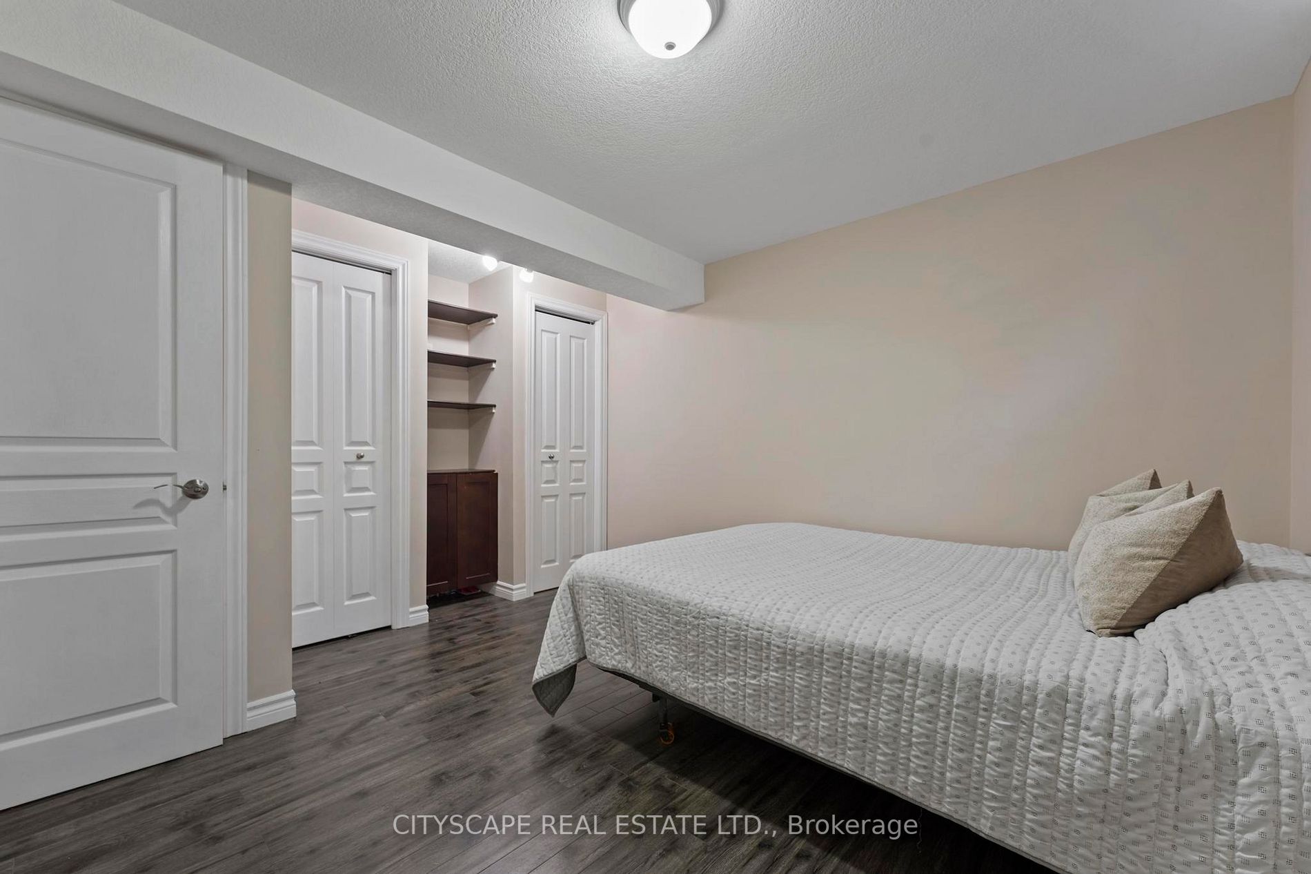 12 Kingfisher Crt