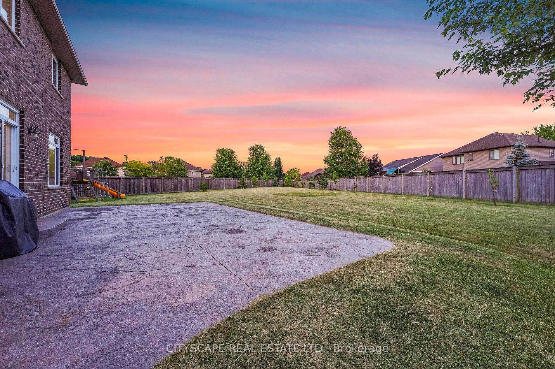 12 Kingfisher Crt