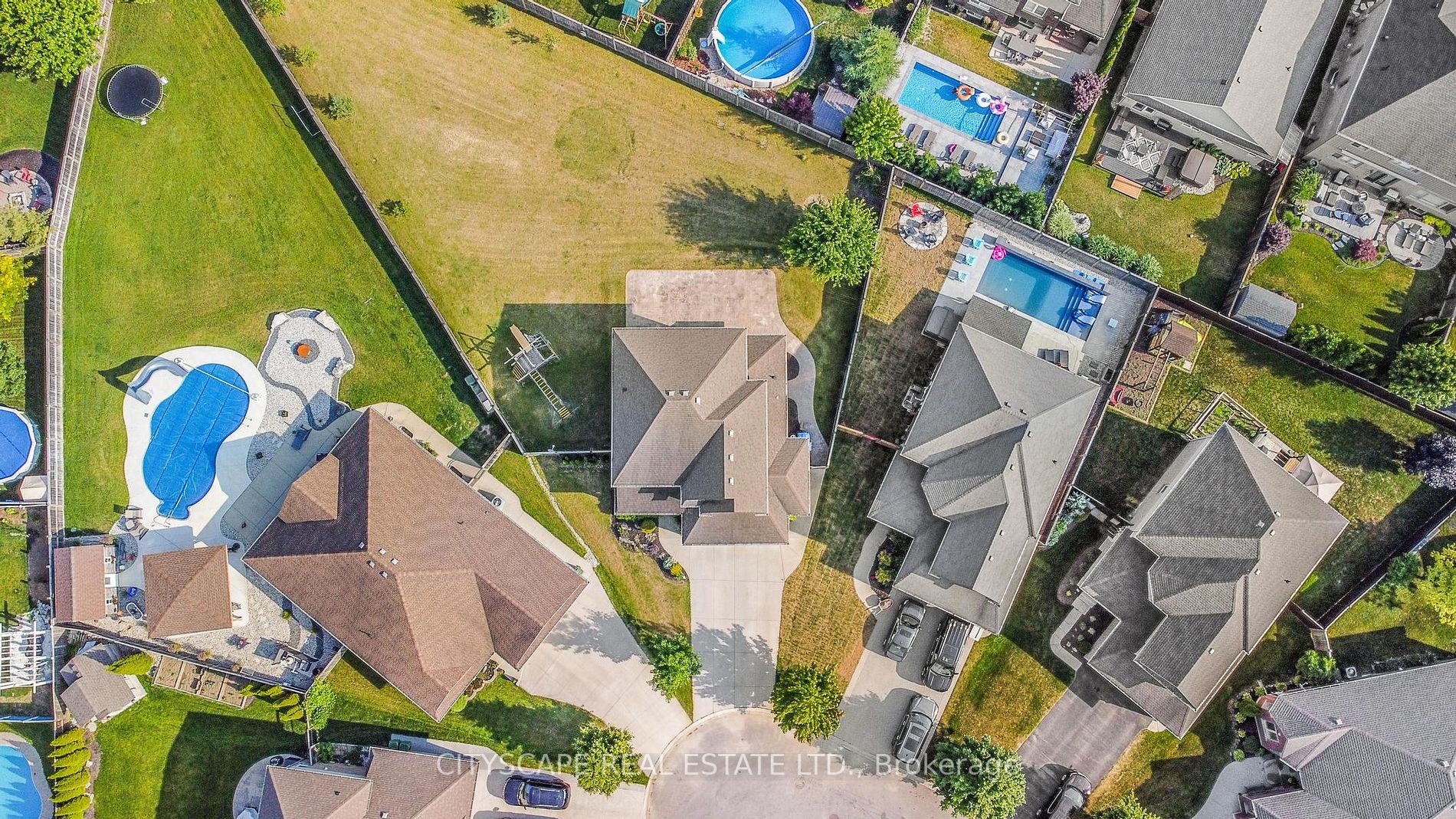 12 Kingfisher Crt