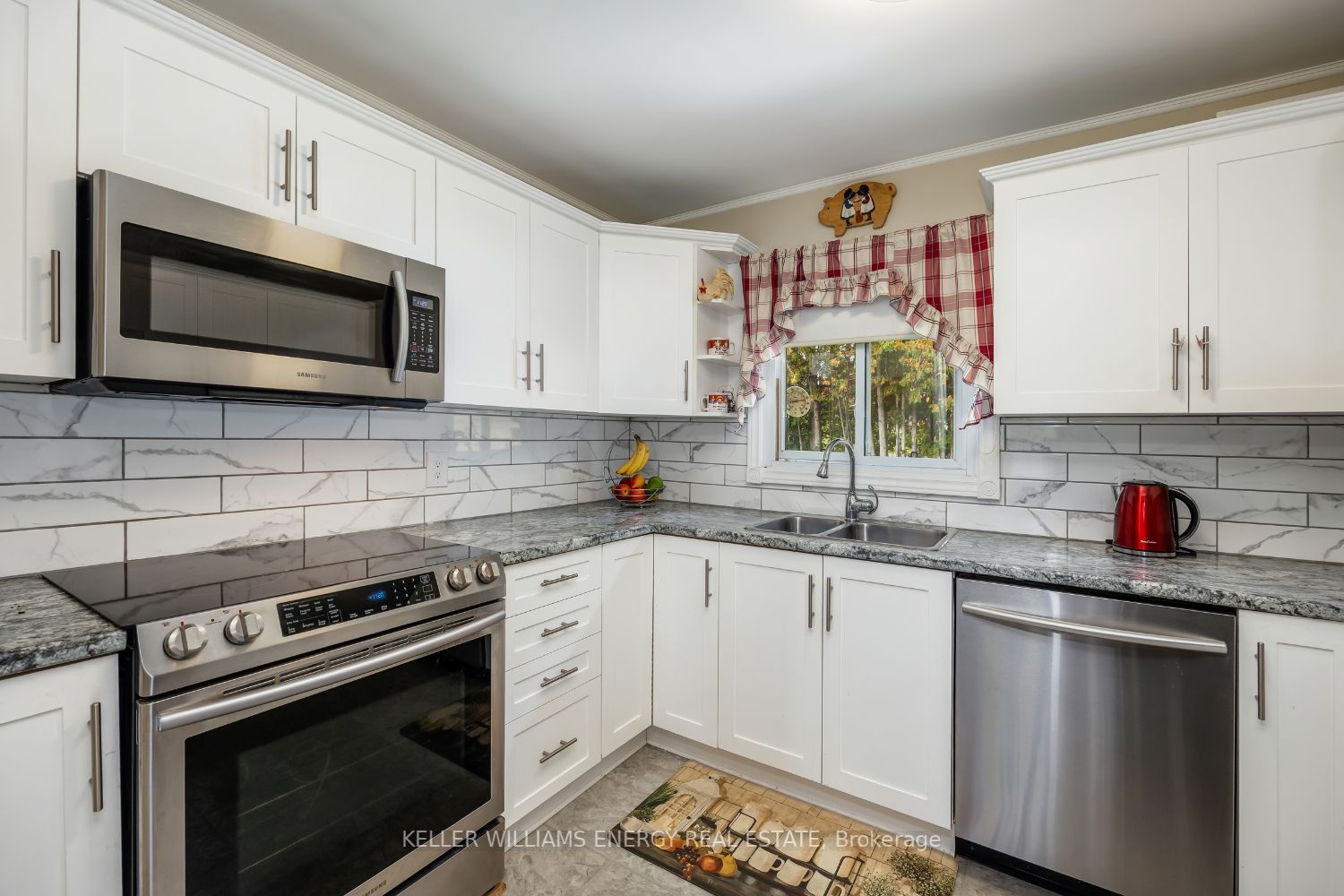 243 Crosby Dr