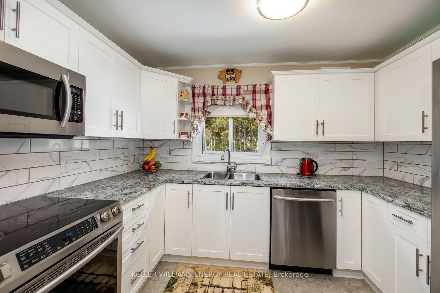 243 Crosby Dr