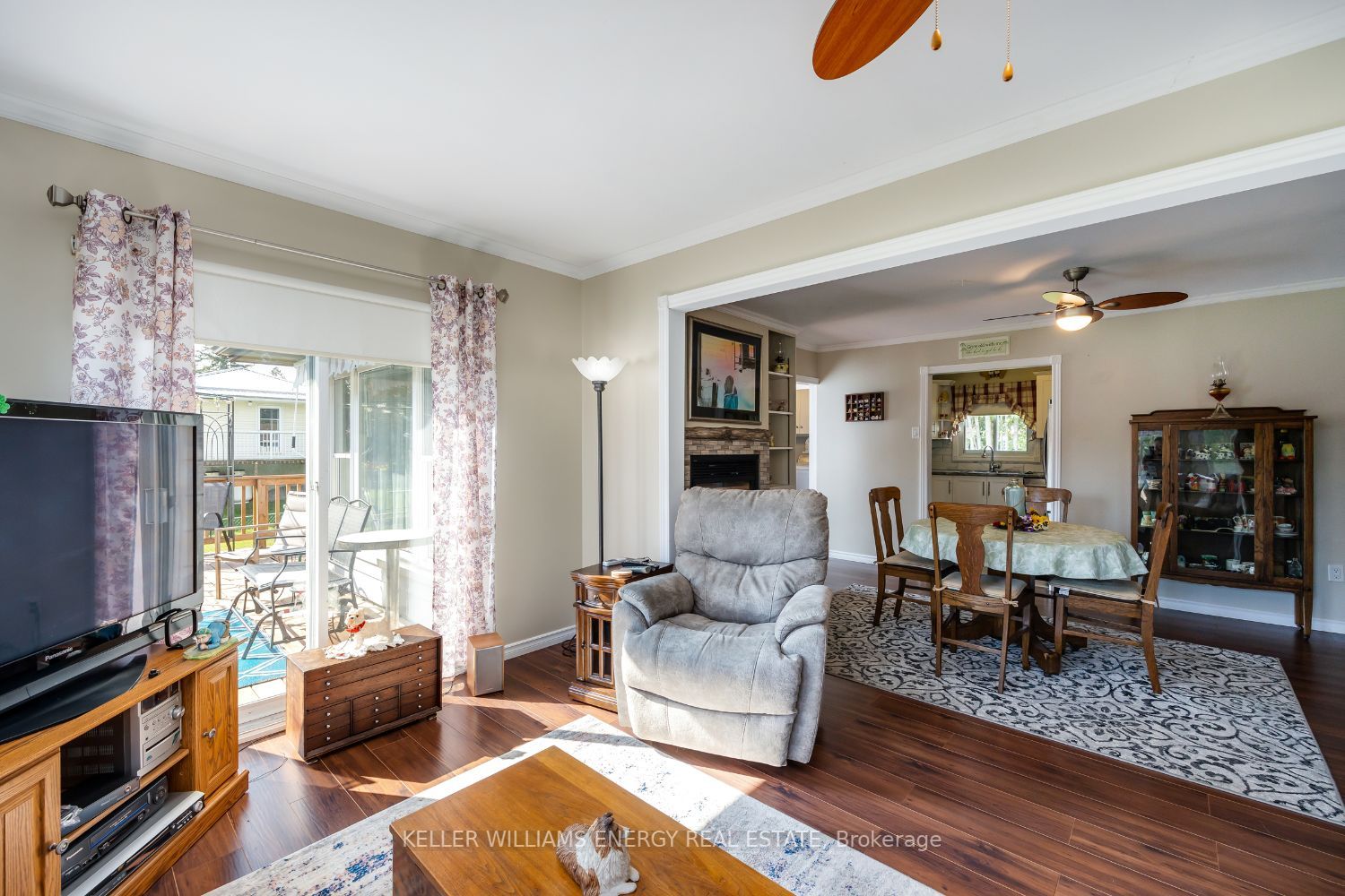 243 Crosby Dr