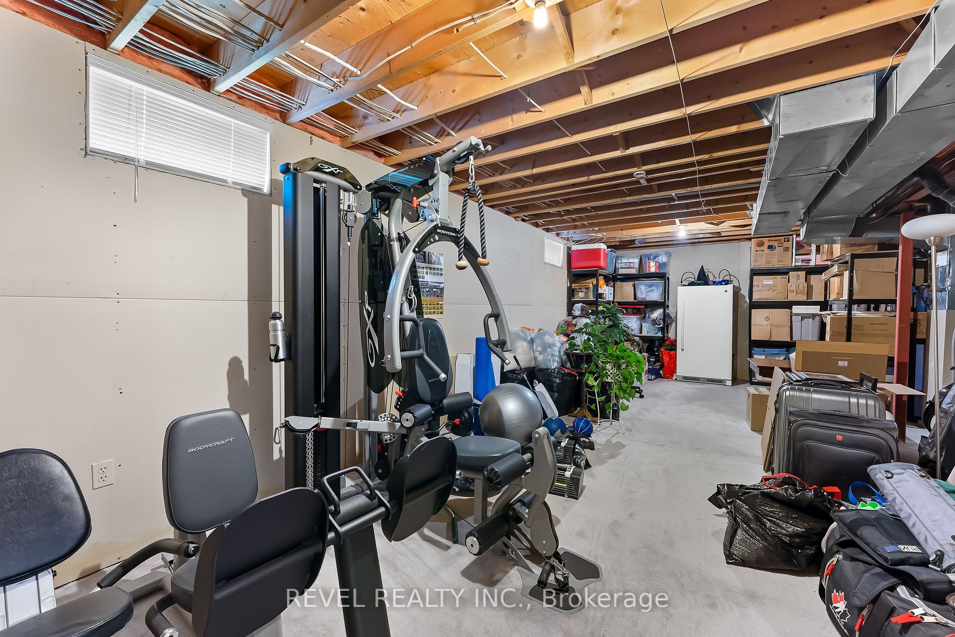 3646 Cardinal Drive