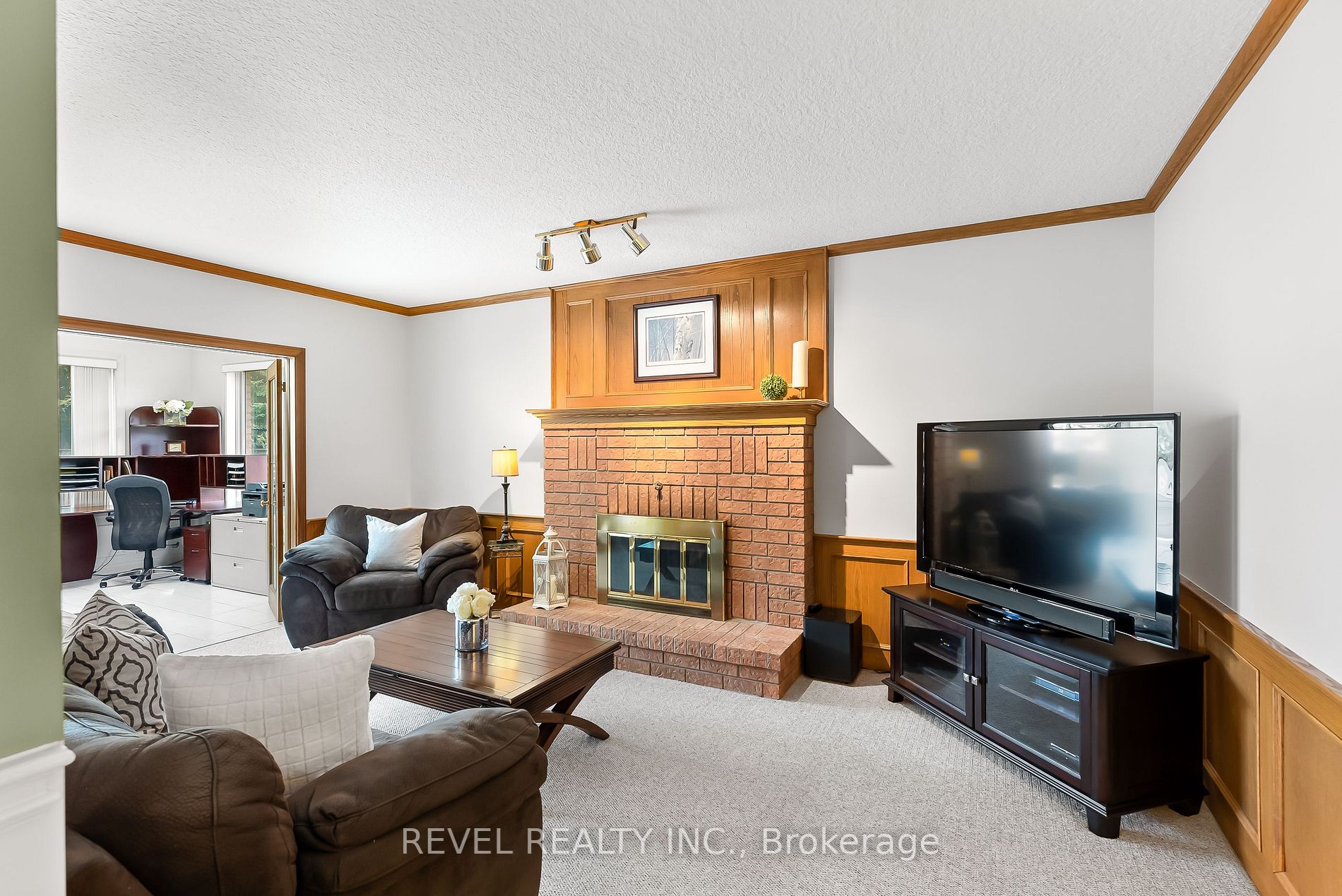 3646 Cardinal Drive