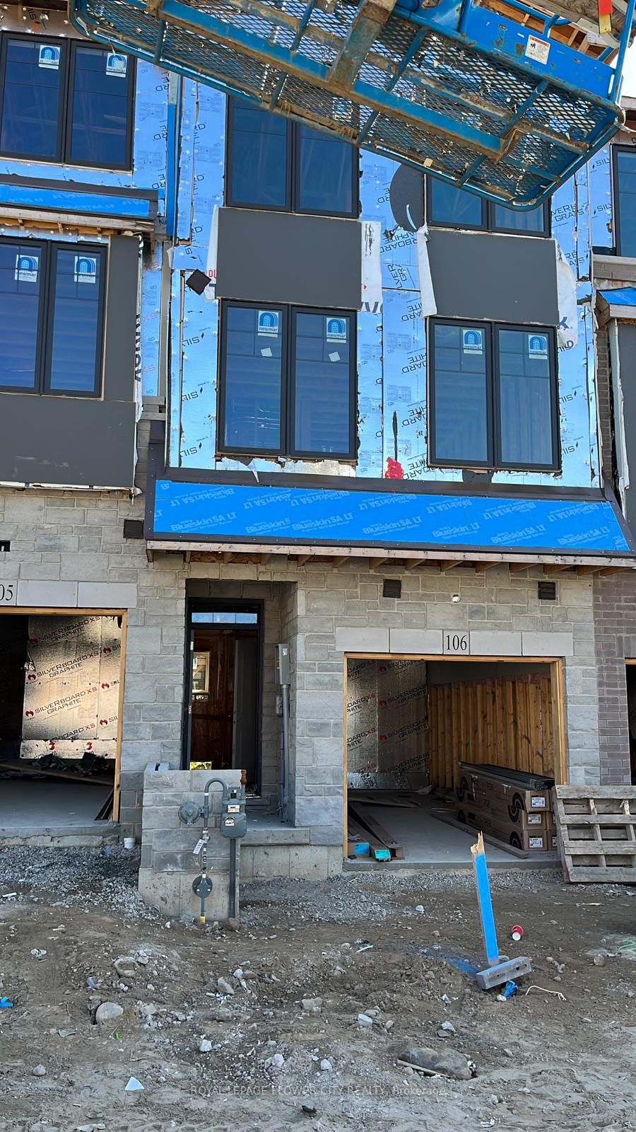 10 Birmingham Dr, #106