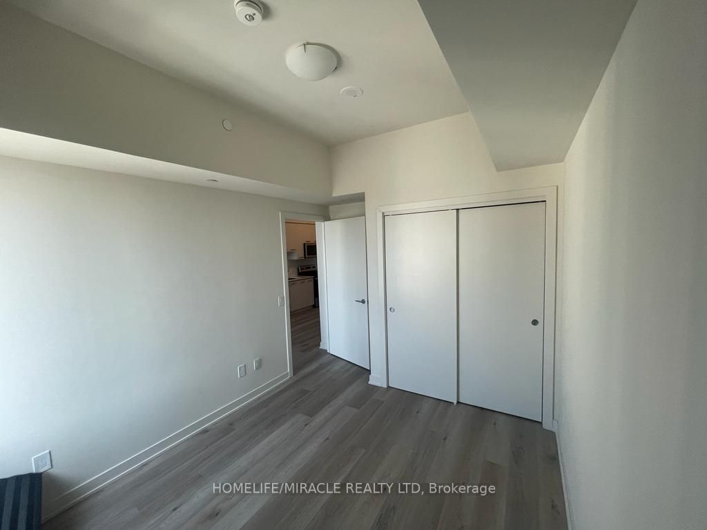 385 Winston Rd, #403