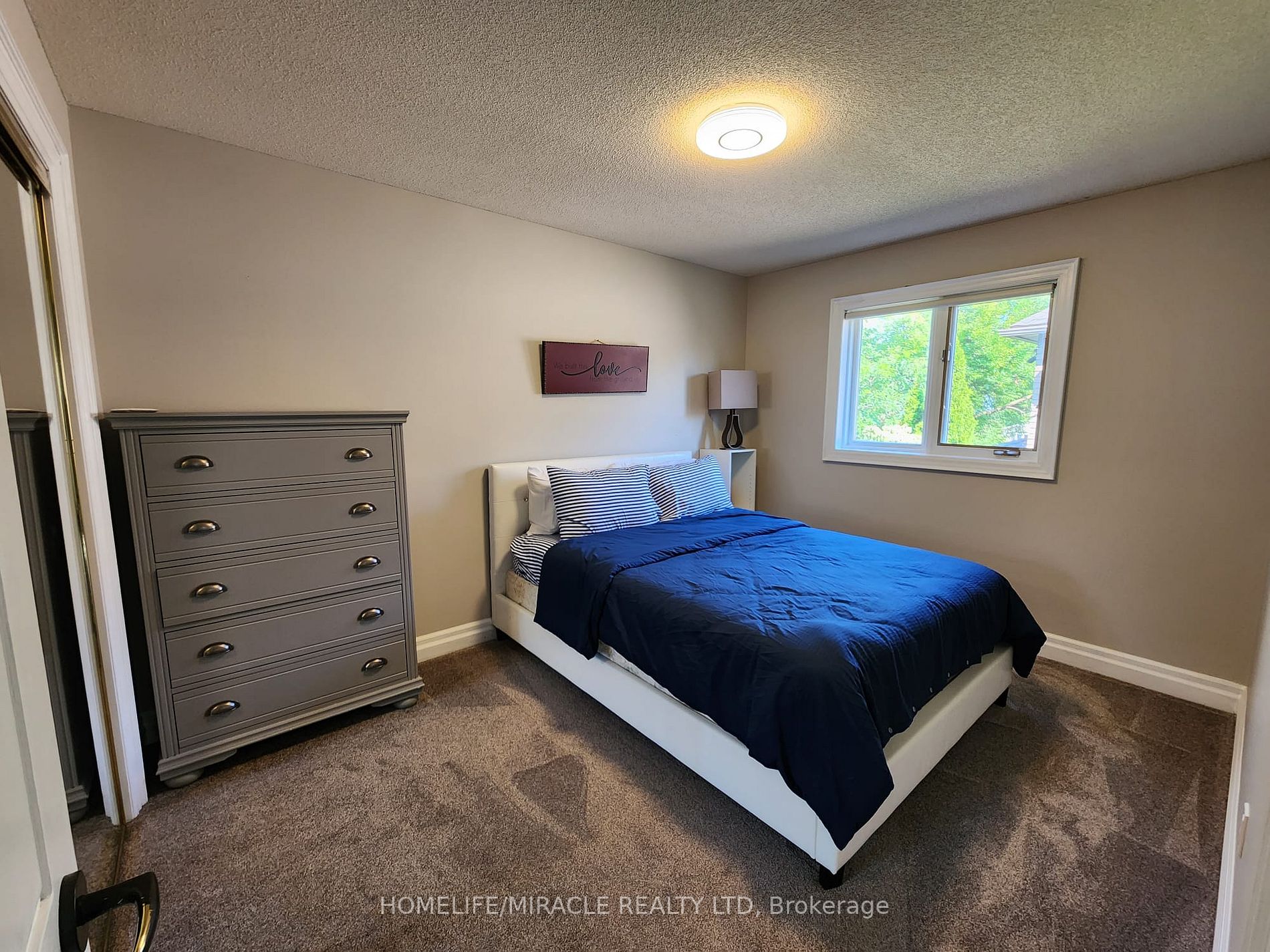 71 Richmond Cres