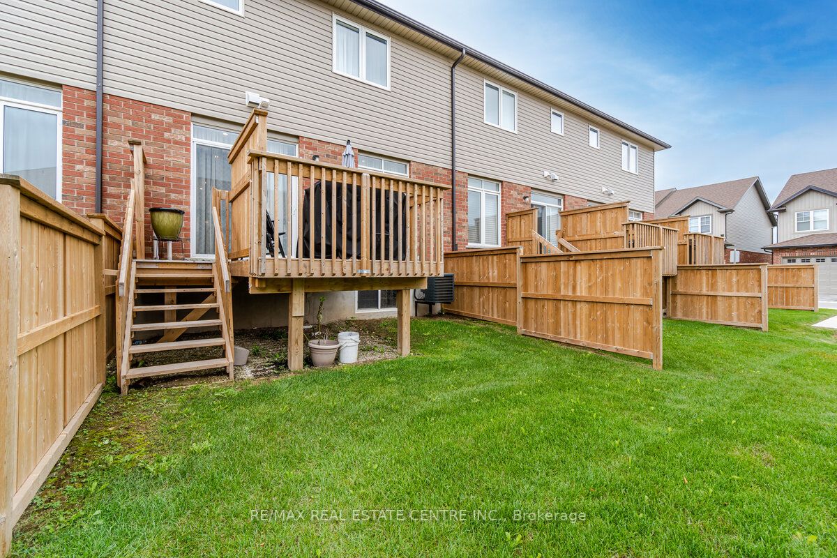 22 Marshall Drive E, #3