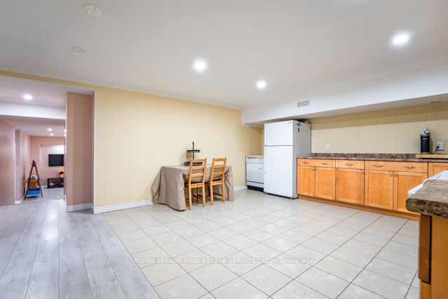 9630 Wellington Road 42 Rd