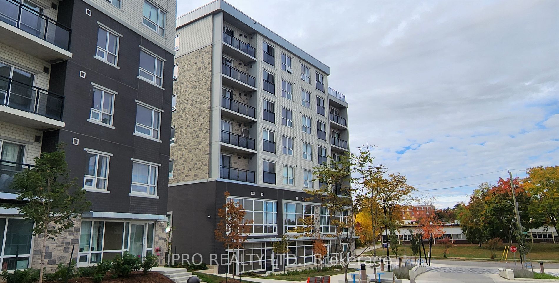 275 Larch St, #G506