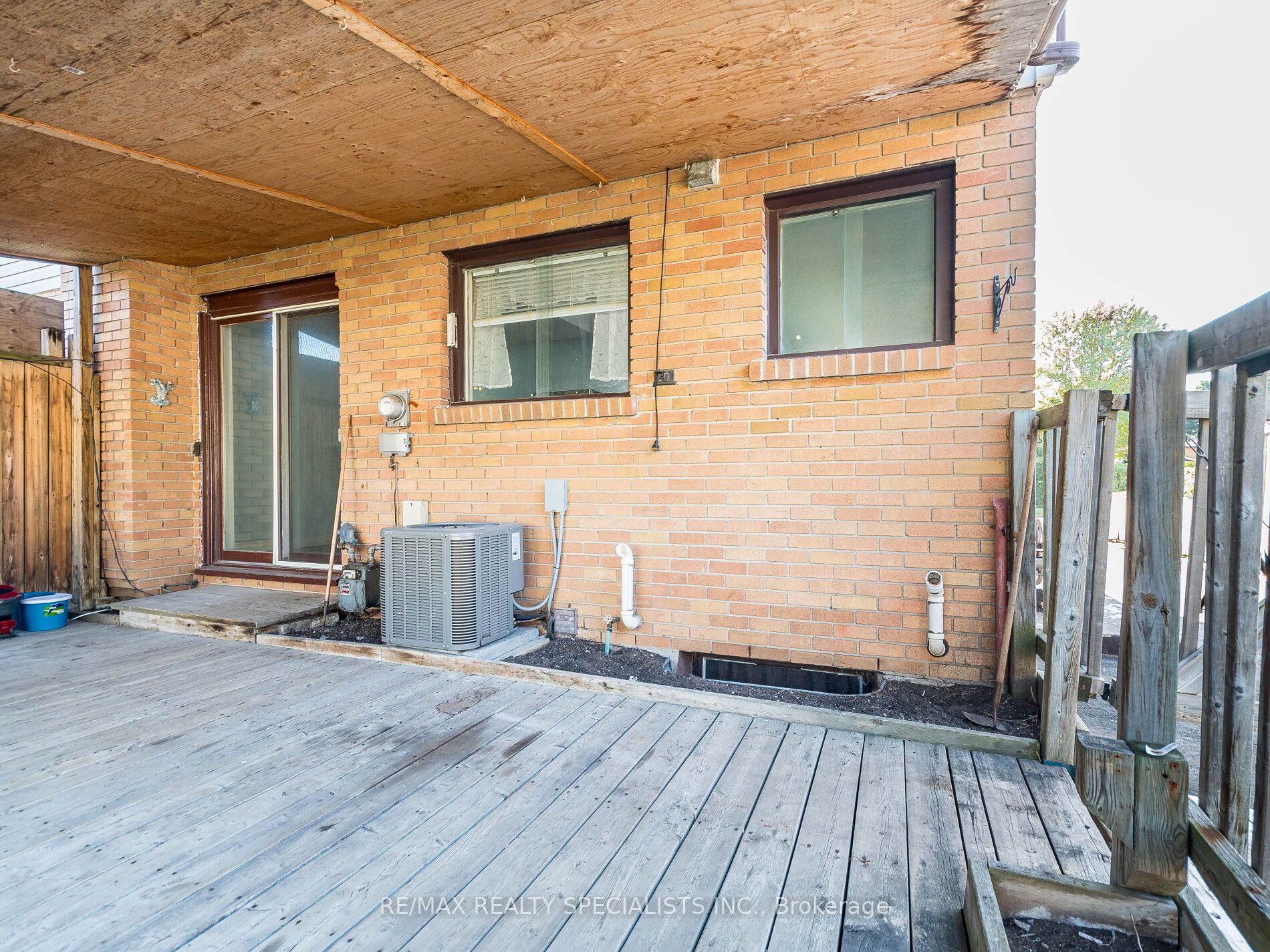 258 Admiral Drive