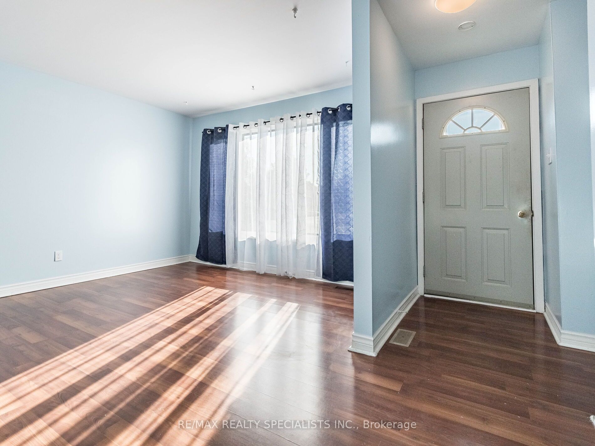 258 Admiral Drive