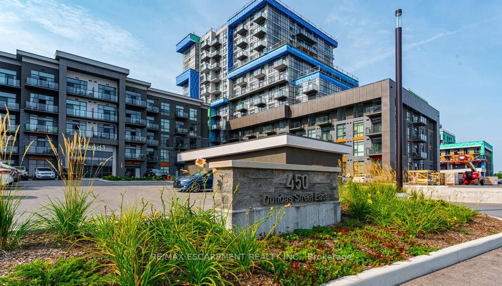 450 Dundas St E, #503