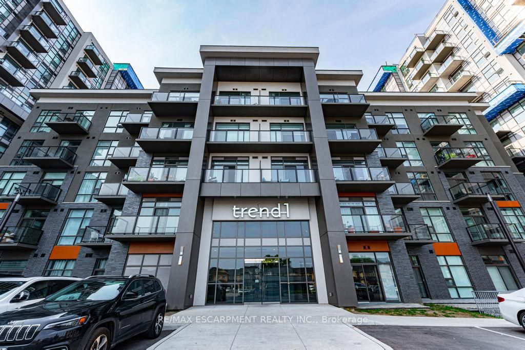 450 Dundas St E, #503