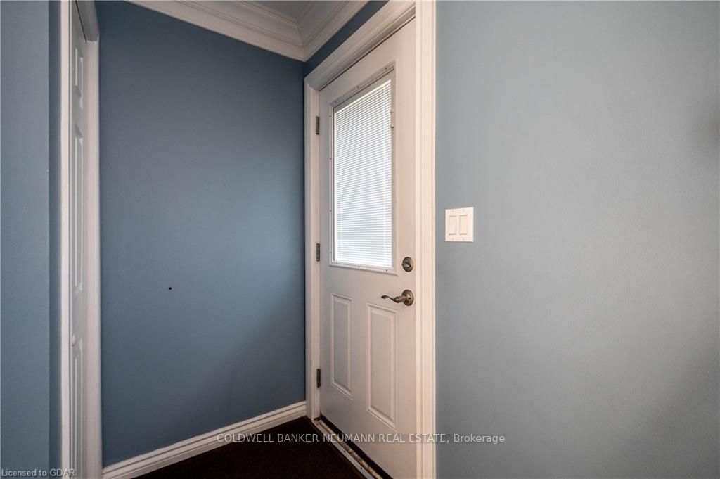 94 Victoria Rd N