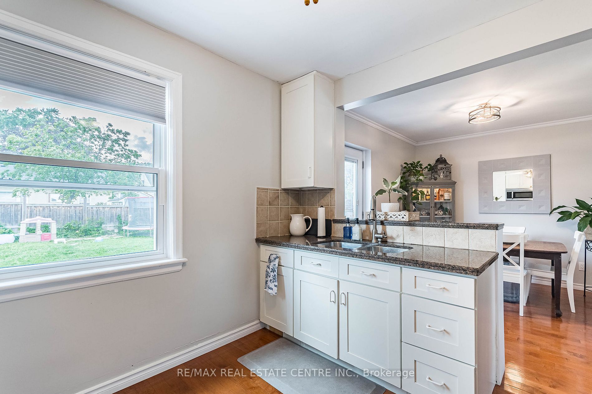 166 Erindale Avenue