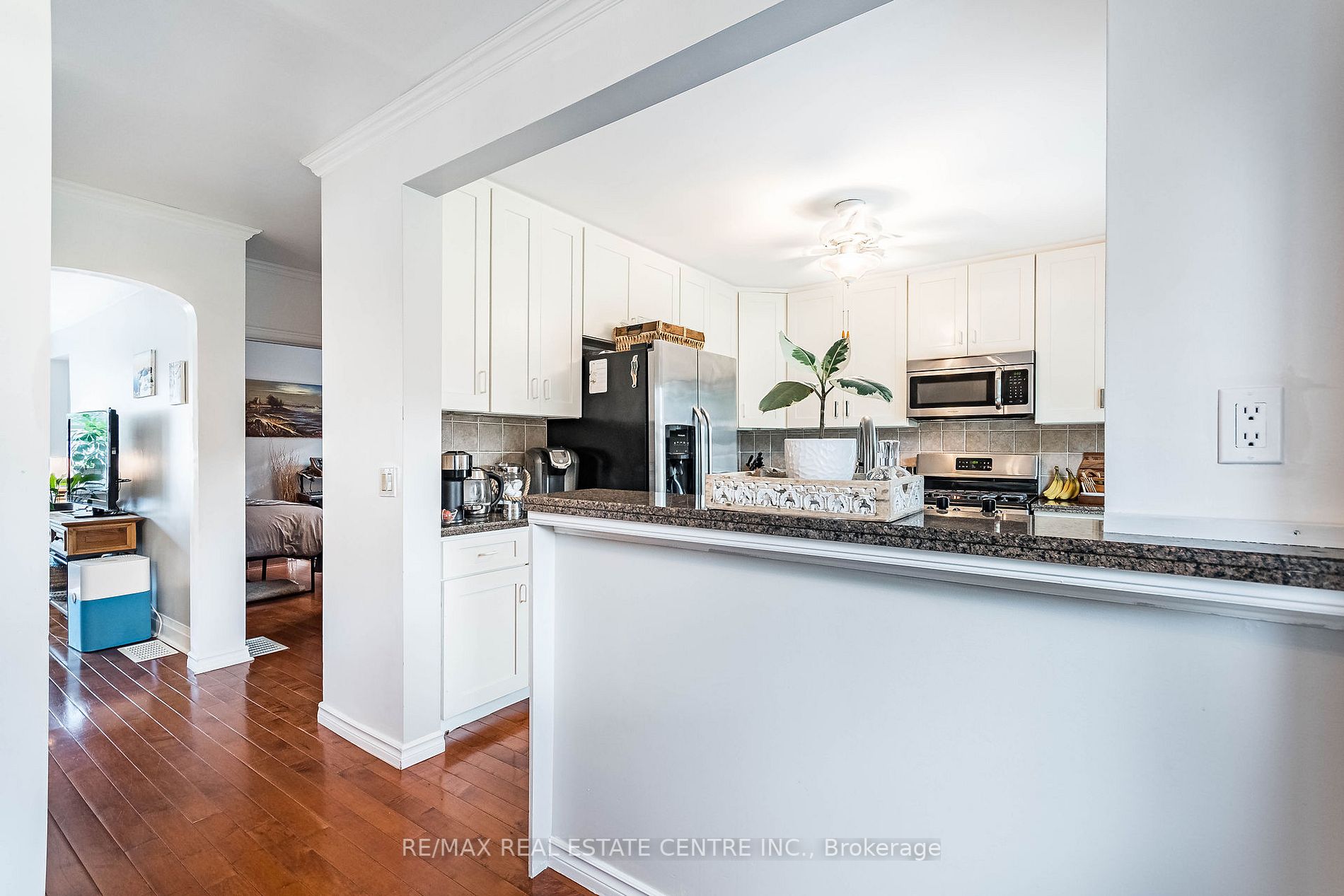 166 Erindale Avenue