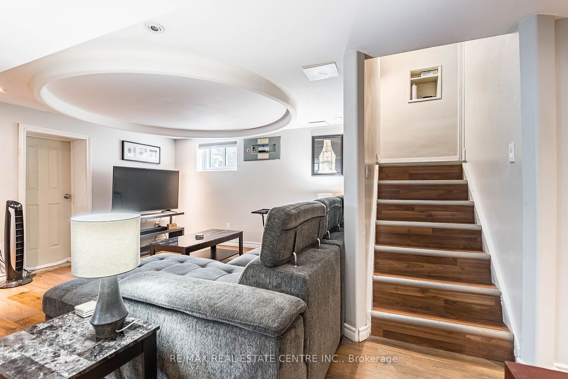 166 Erindale Avenue