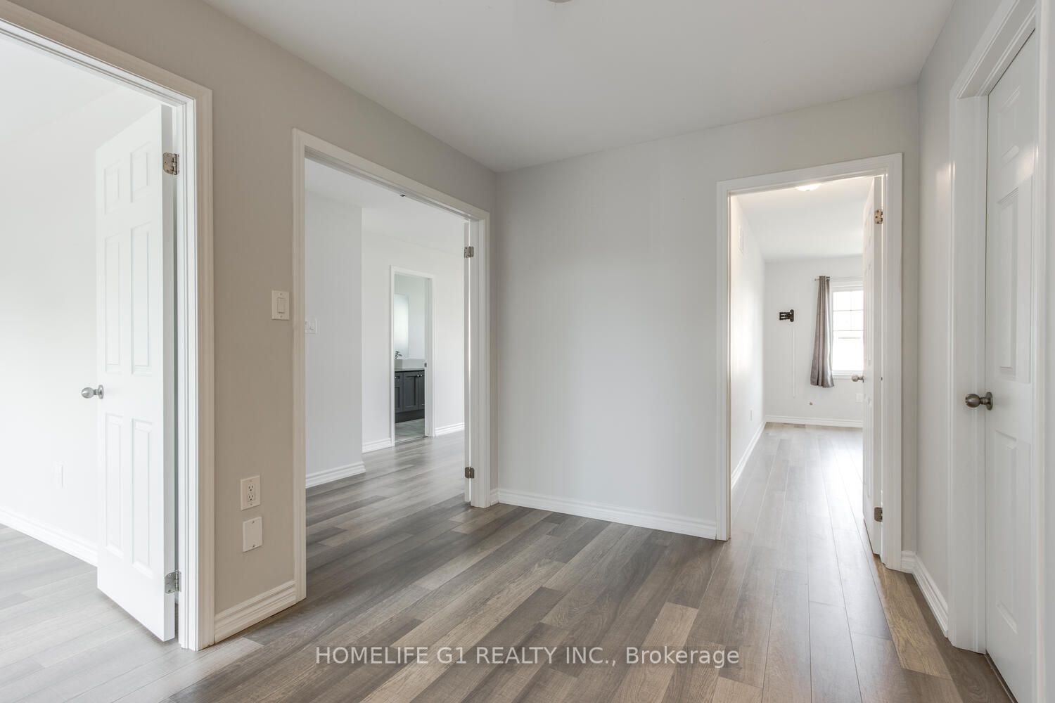 11 Masters Cres
