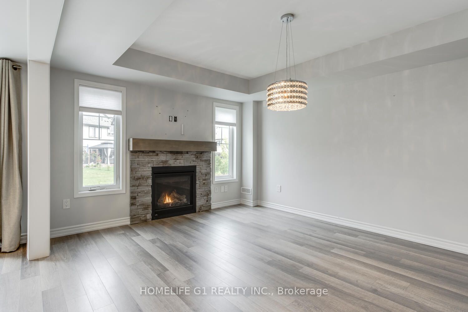 11 Masters Cres