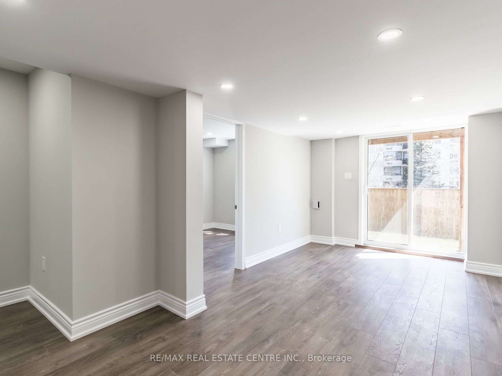 755 Linden Dr, #22