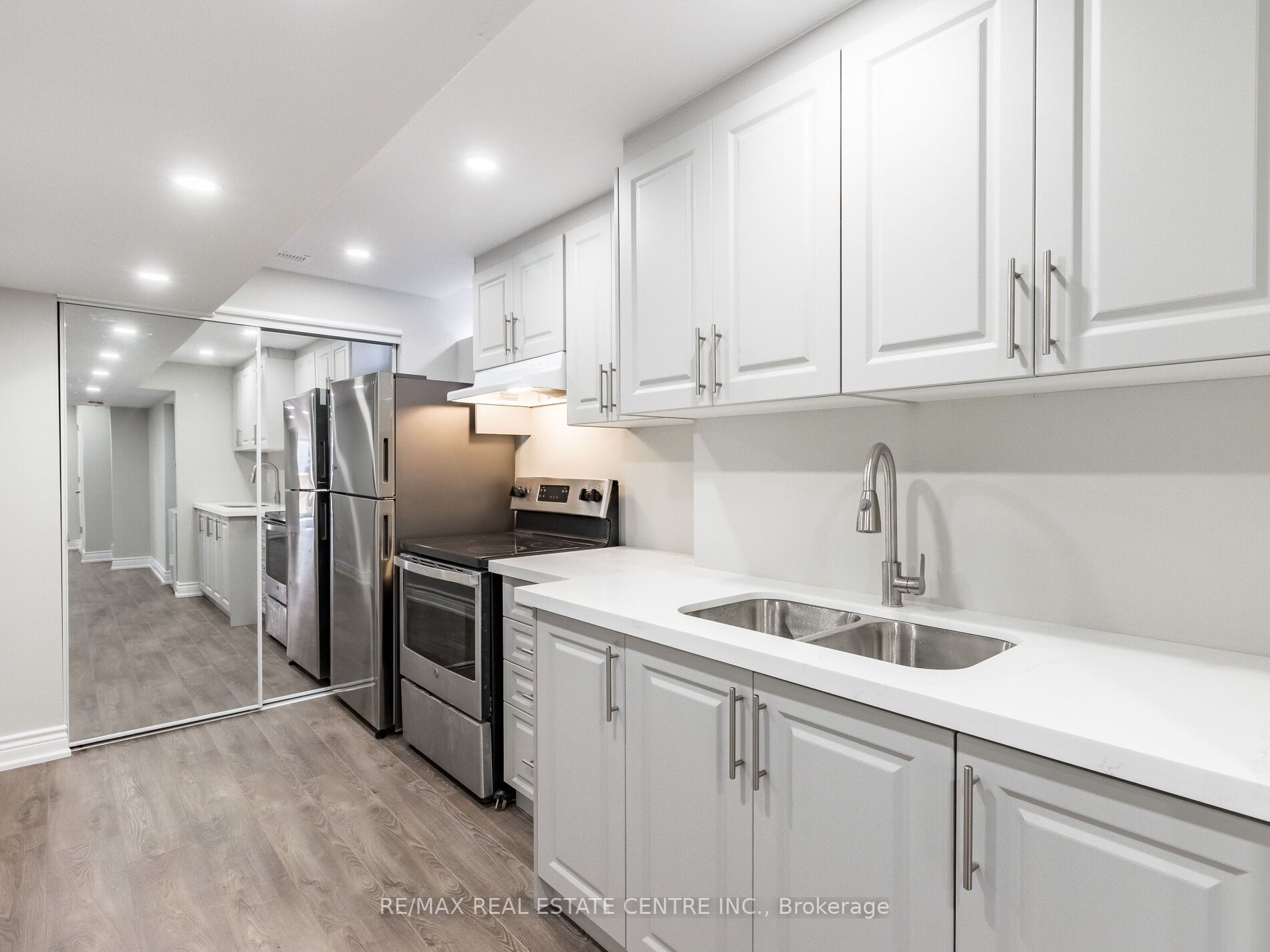 755 Linden Dr, #22