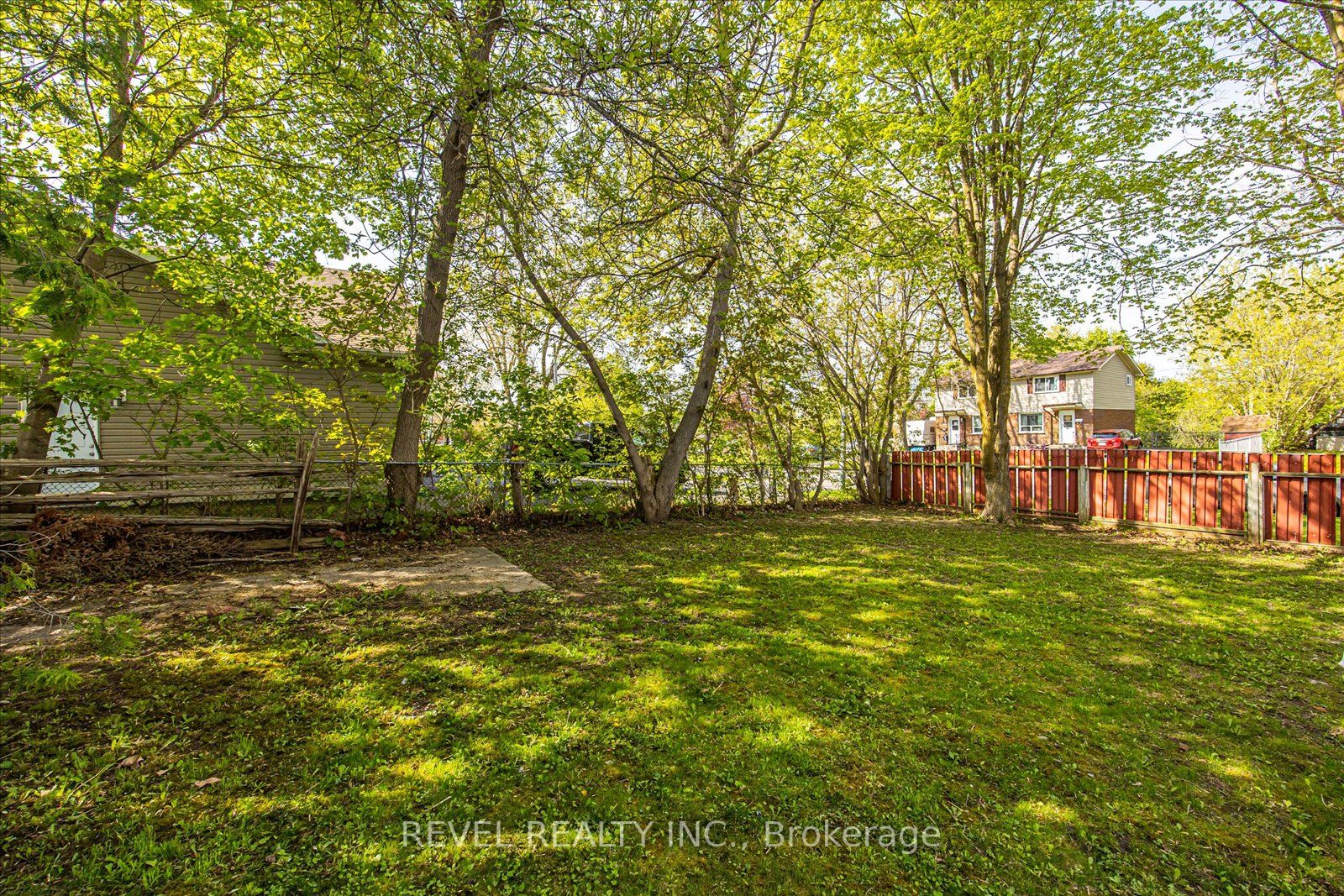 61 Riverview Rd