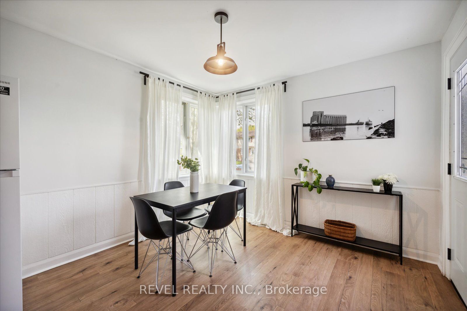 61 Riverview Rd